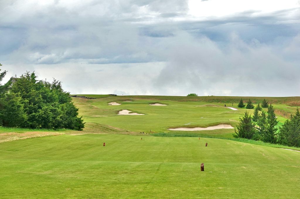 3rd Hole at Ozarks National Golf Course (345 Yard Par 4)